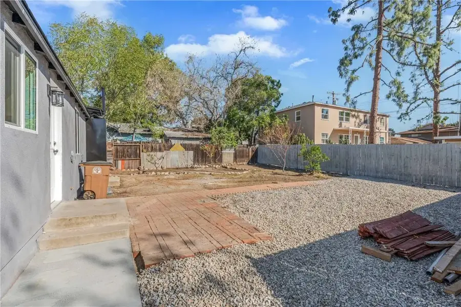 240 Olive, Claremont, CA 91711 - #3