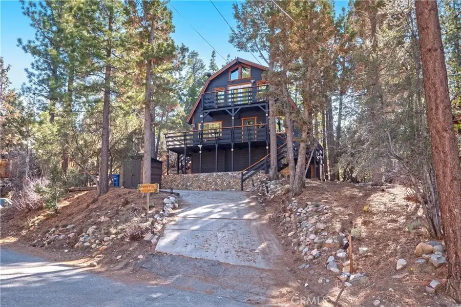 108 E Rainbow Boulevard, Big Bear City, CA 92314 - Image #2