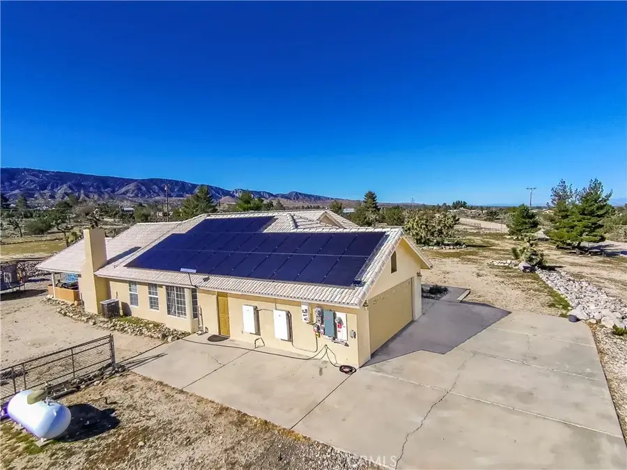 1825 Smoke Tree, Pinon Hills, CA 92372 - #3