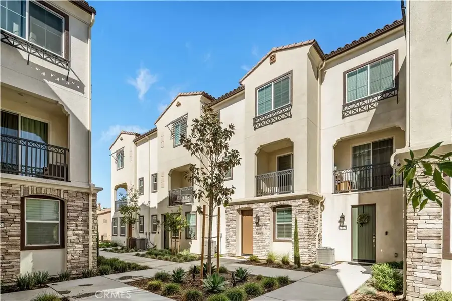 2129 Yukon, Pomona, CA 91766 - #2