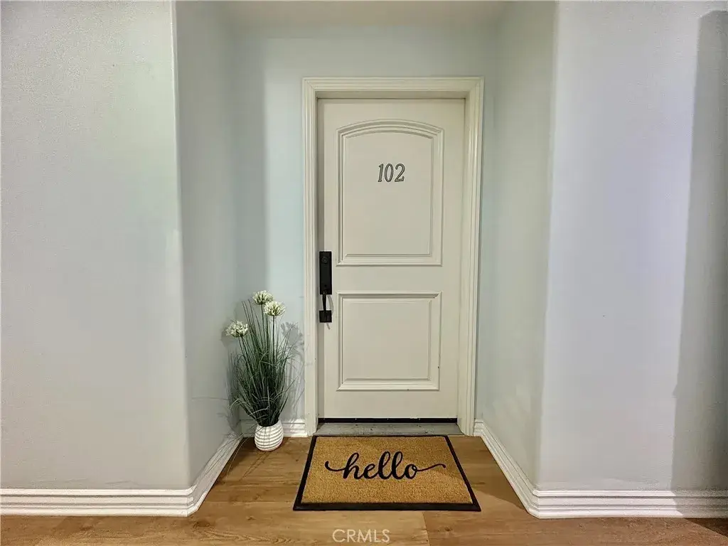 4733 Elmwood Avenue #102, Los Angeles, CA 90004 - #1