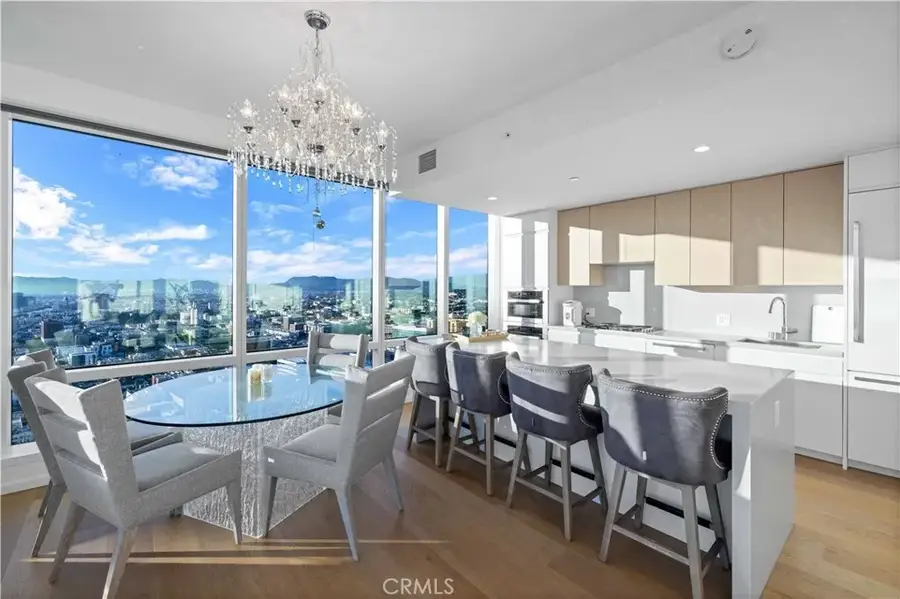 877 Francisco Street #4111, Los Angeles, CA 90017 - #2