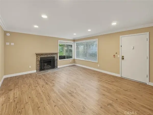 18408 Hatteras, Tarzana, CA 91356