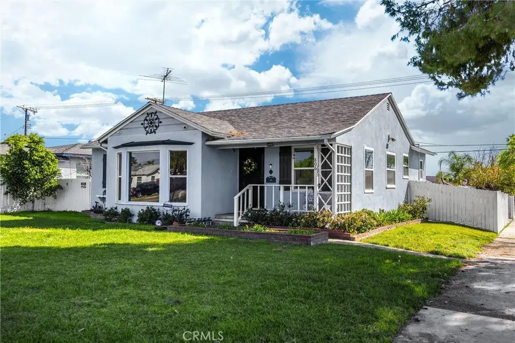 806 E I, Ontario, CA 91764 - #1