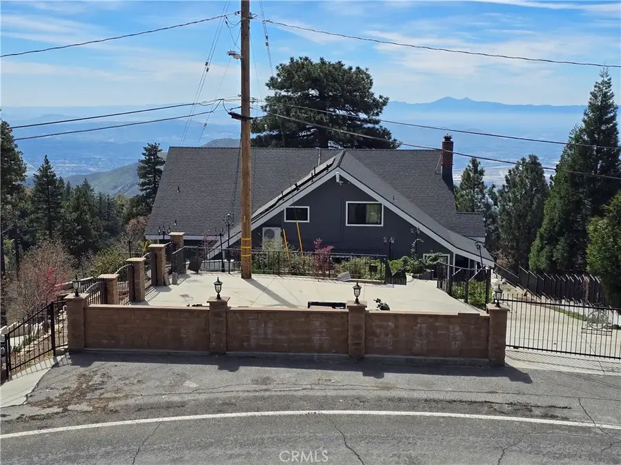 30461 Live Oak, Running Springs, CA 92382 - #2