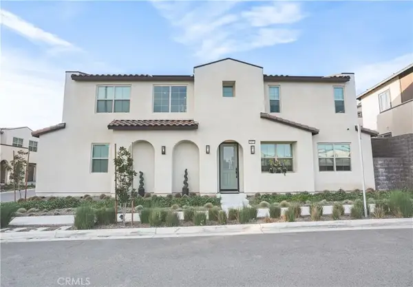 15874 Caterpillar Drive, Fontana, CA 92336