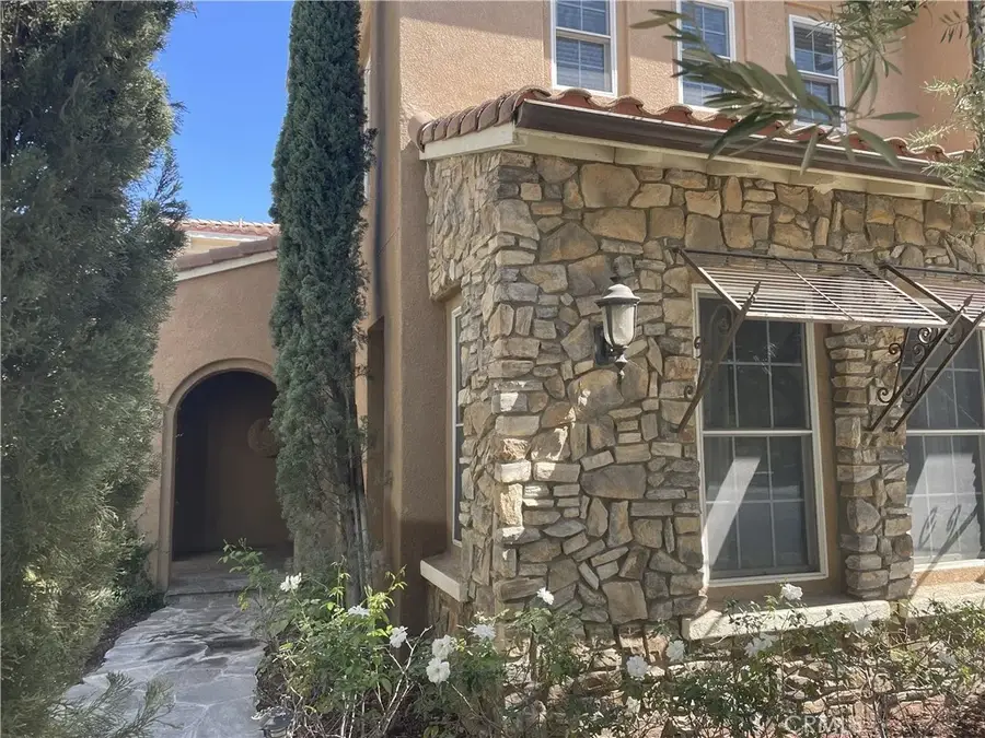 26958 Timberline Terrace, Valencia, CA 91381 - #2