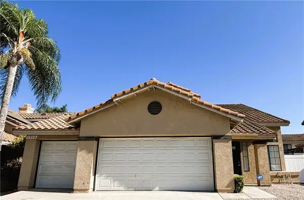 2958 Hampshire, Corona, CA 92879