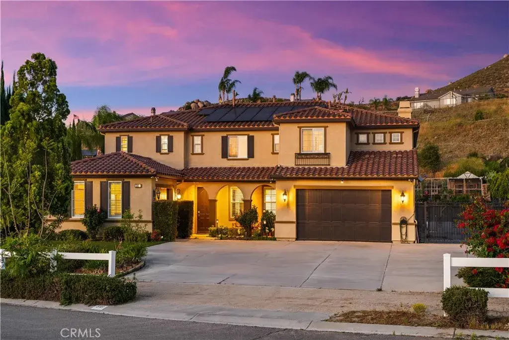 3101 Curly Horse Way, Norco, CA 92860 - #1