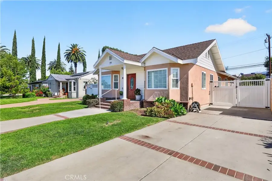 1725 3rd, La Verne, CA 91750 - #3