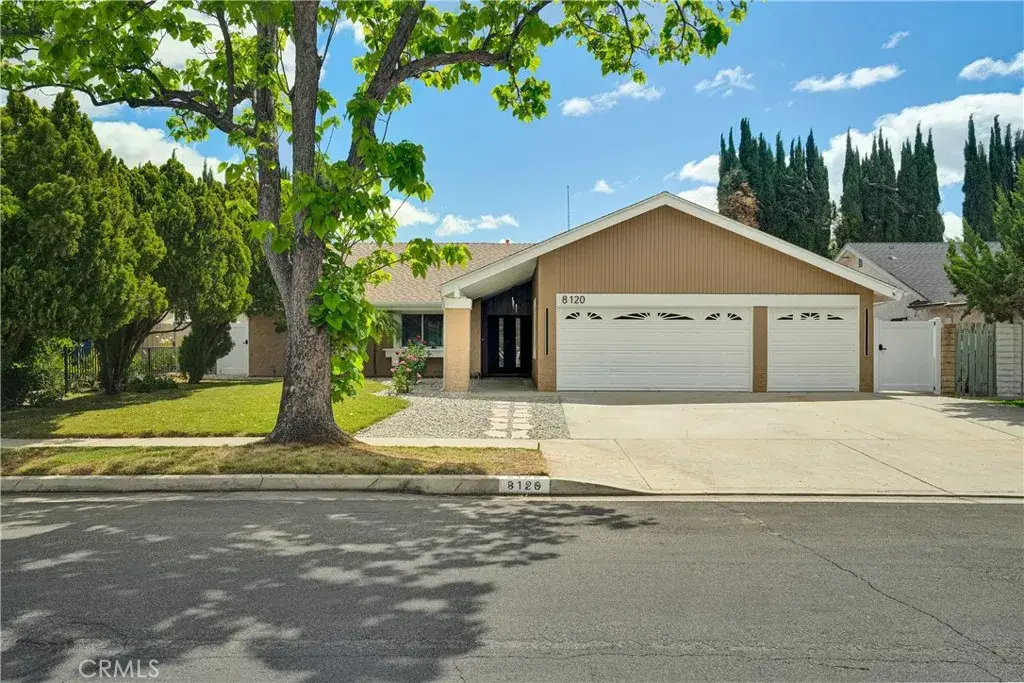 8120 Glade Avenue, Canoga Park, CA 91304 - #1
