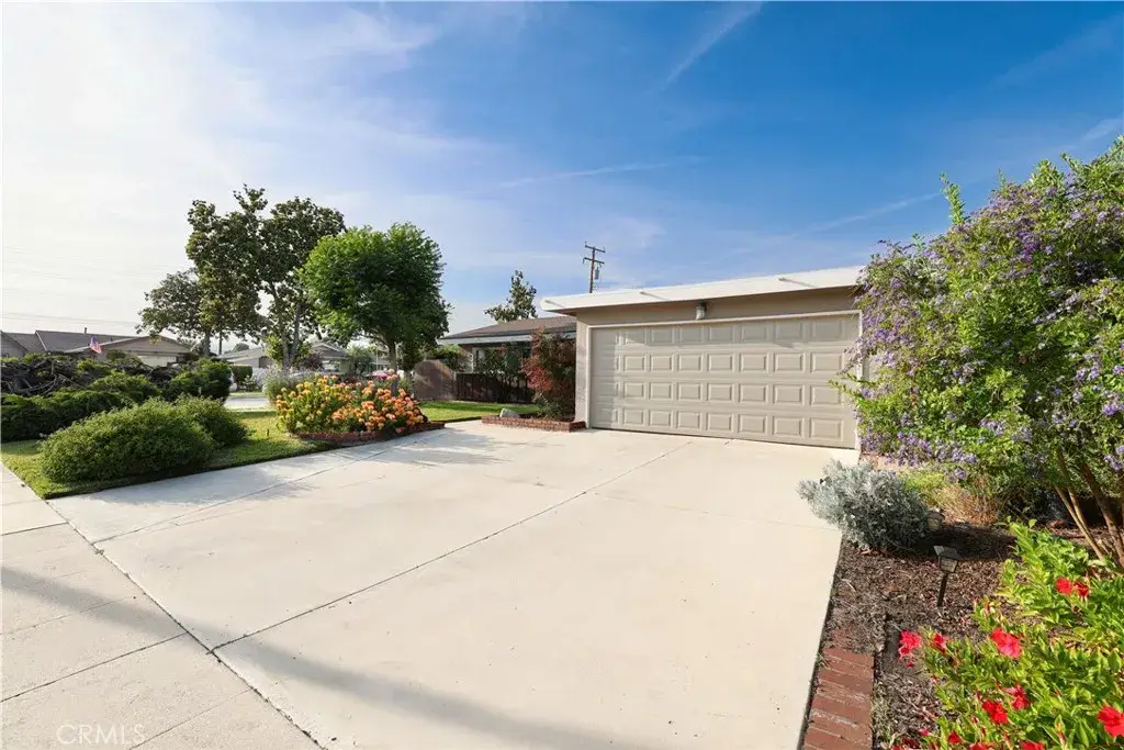 1935 9th, La Verne, CA 91750 - #1