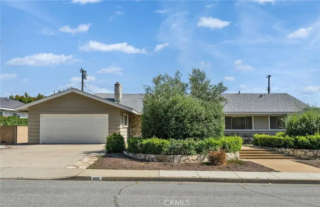 888 Syracuse, Claremont, CA 91711 - #1