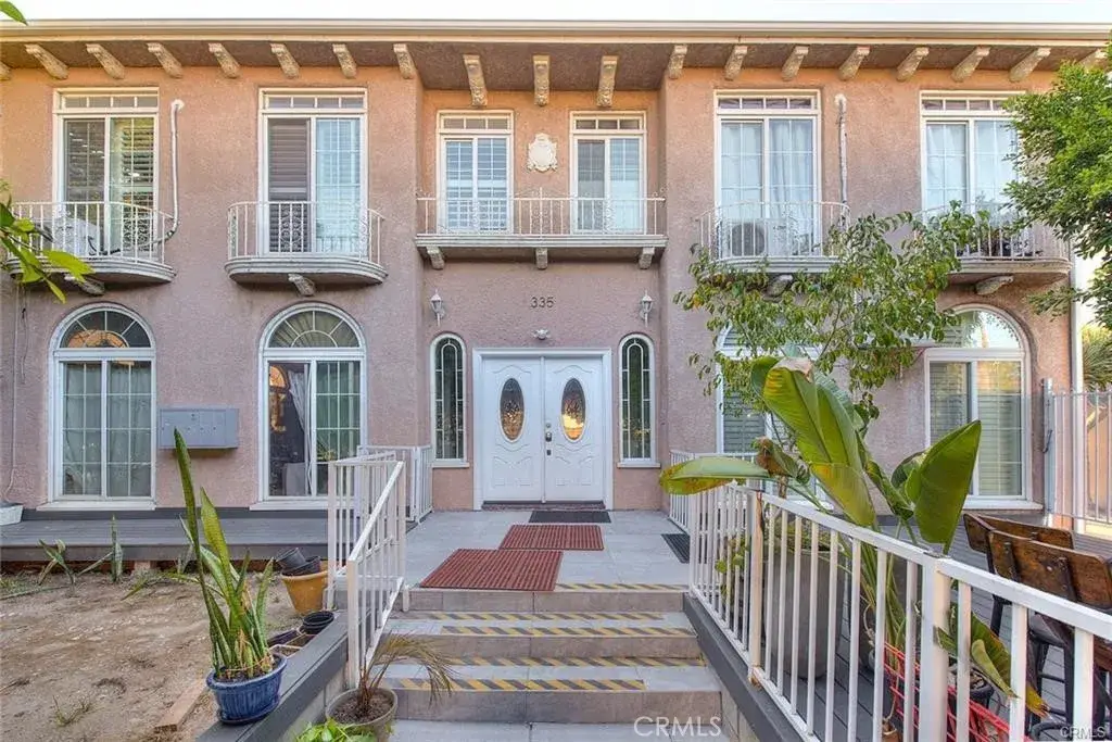 335 N Mariposa Avenue, Los Angeles, CA 90004 - #1
