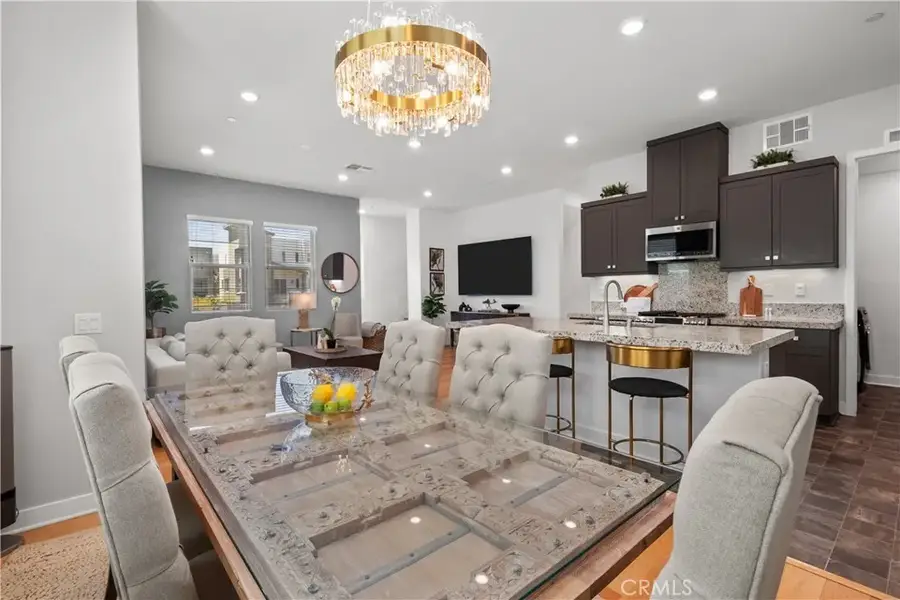 27034 Hummingbird Lane, Valencia, CA 91381 - #3