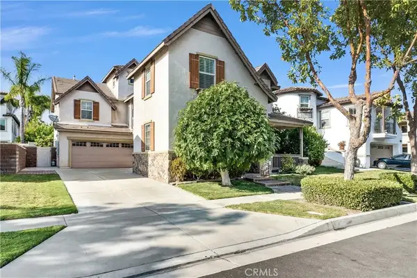 7862 Holland Park Ct, Chino, CA 91708