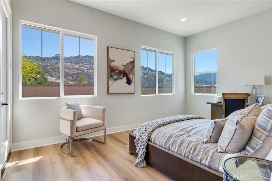 6533 Canyon Oaks, Simi Valley, CA 93063 - #3