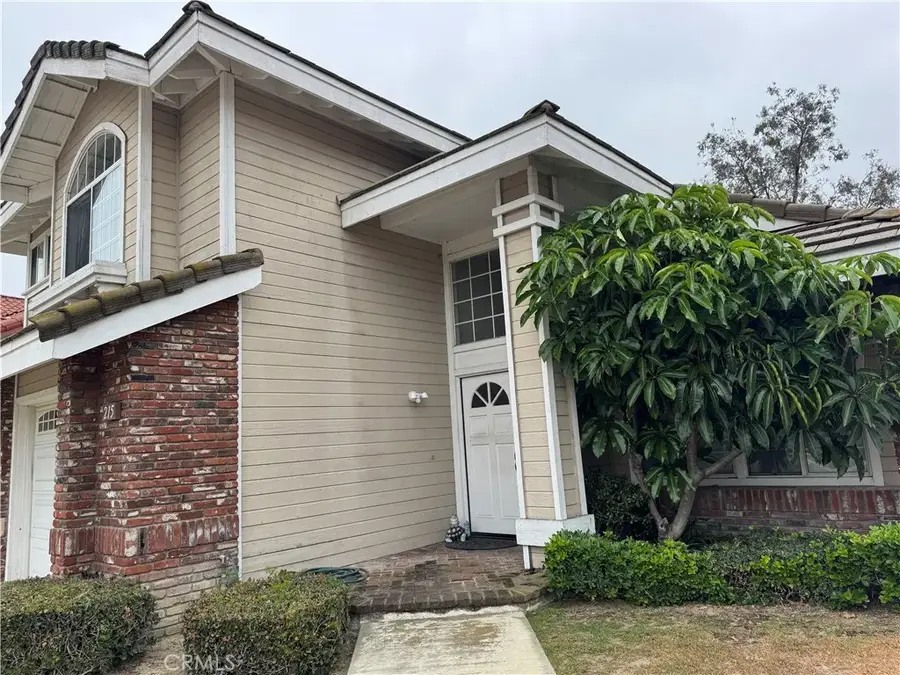 215 Spyglass, Walnut, CA 91789 - #2