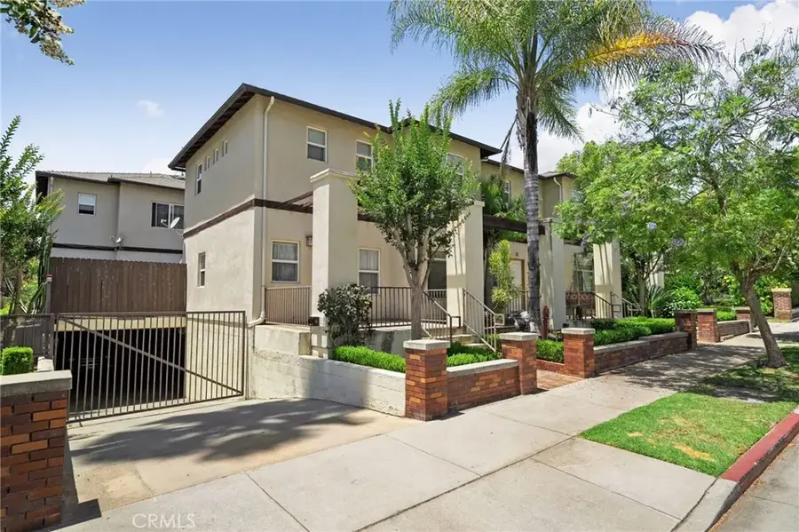 77 S Sierra Madre #13, Pasadena, CA 91107 - #2