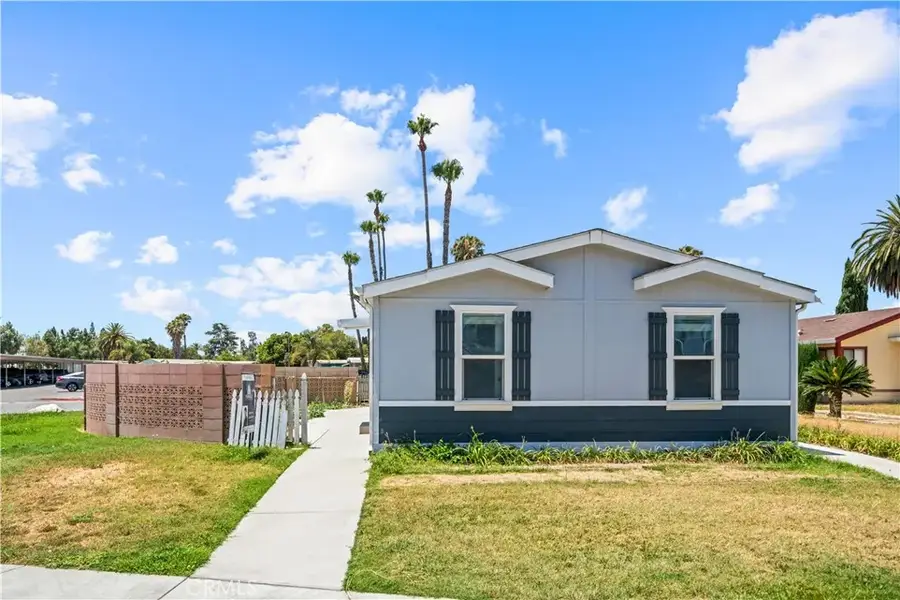 5800 Hamner #175, Eastvale, CA 91752 - #3