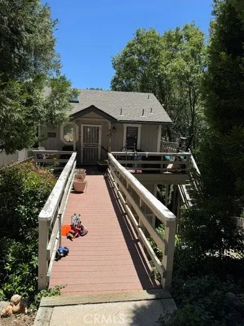 24672 Bernard, Crestline, CA 92325