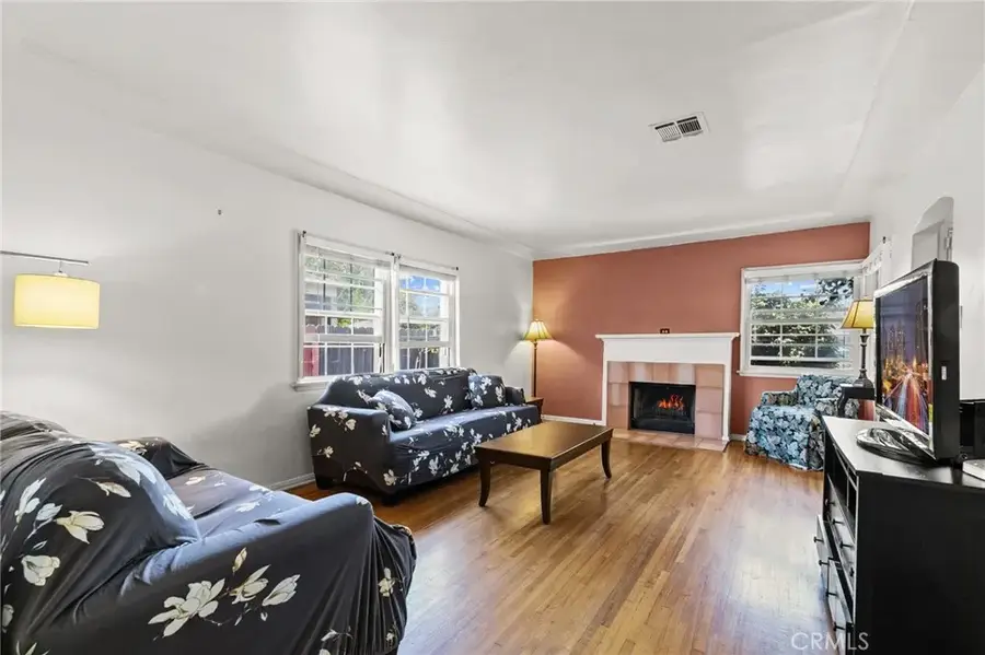 2759 S Barrington Avenue, Los Angeles, CA 90064 - #3
