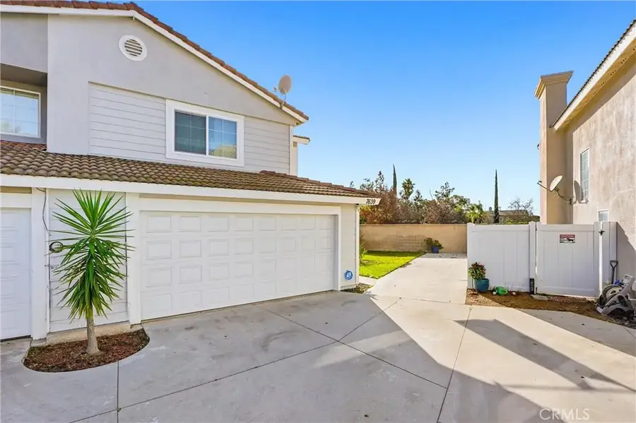 7639 Hillhurst, Riverside, CA 92508 - #2
