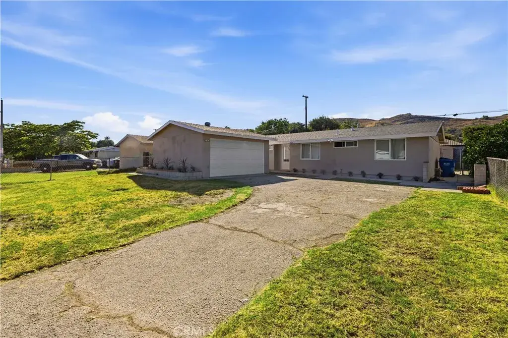 2243 Concord, Pomona, CA 91768 - #1