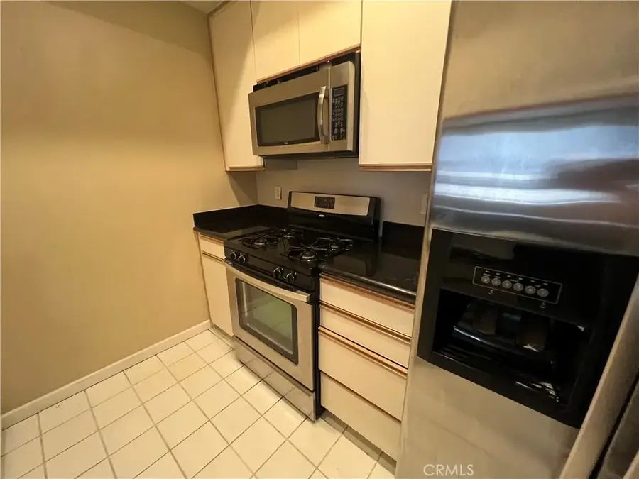 1240 S Corning #108, Los Angeles, CA 90035 - #2