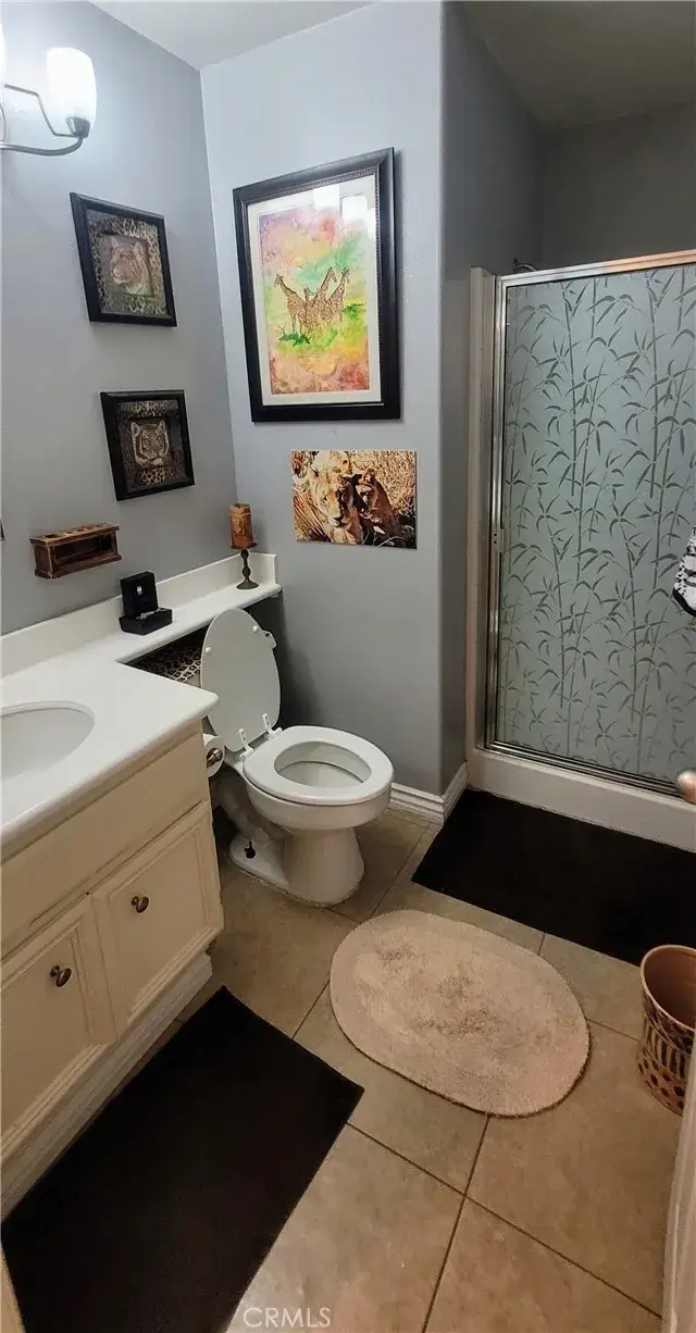 633 Linden Cir, Corona, CA 92879 - #3