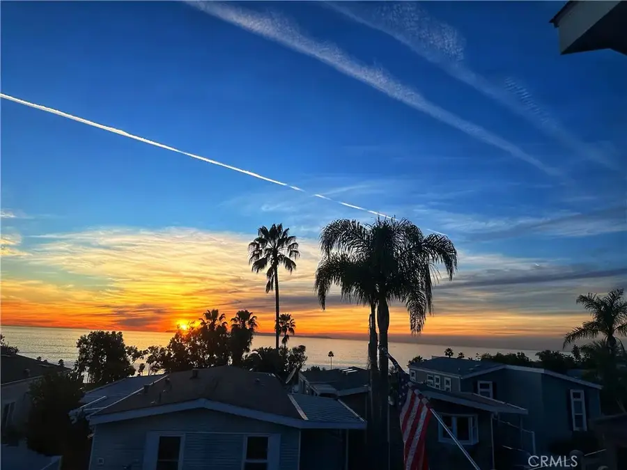 30802 Coast #F11, Laguna Beach, CA 92651 - #2