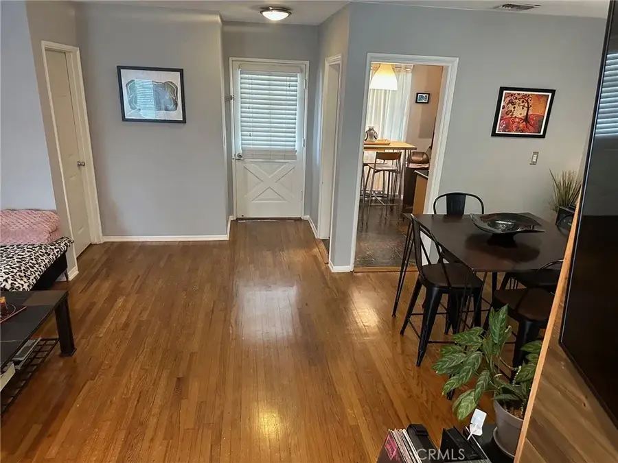 8956 Swinton Avenue, North Hills, CA 91343 - #3