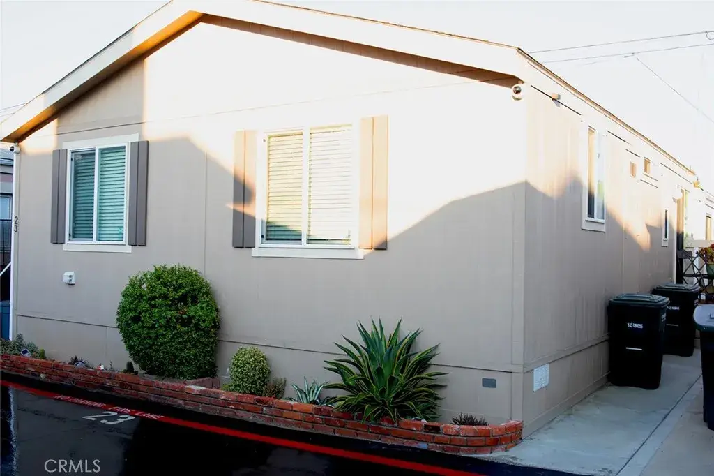 327 W Wilson #23, Costa Mesa, CA 92627 - #1