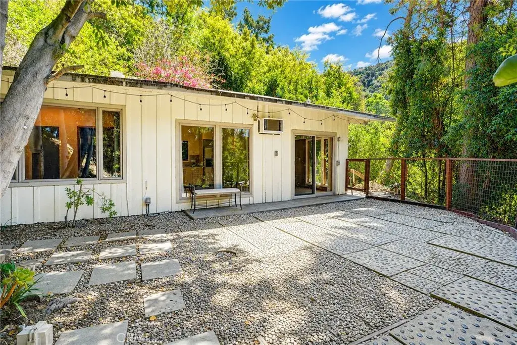 9837 Easton, Beverly Hills, CA 90210 - #1
