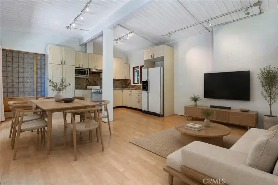 9837 Easton, Beverly Hills, CA 90210 - #2
