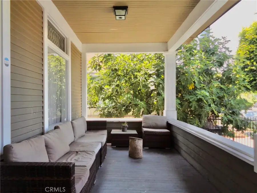 1011 W 20th, Los Angeles, CA 90007 - #3
