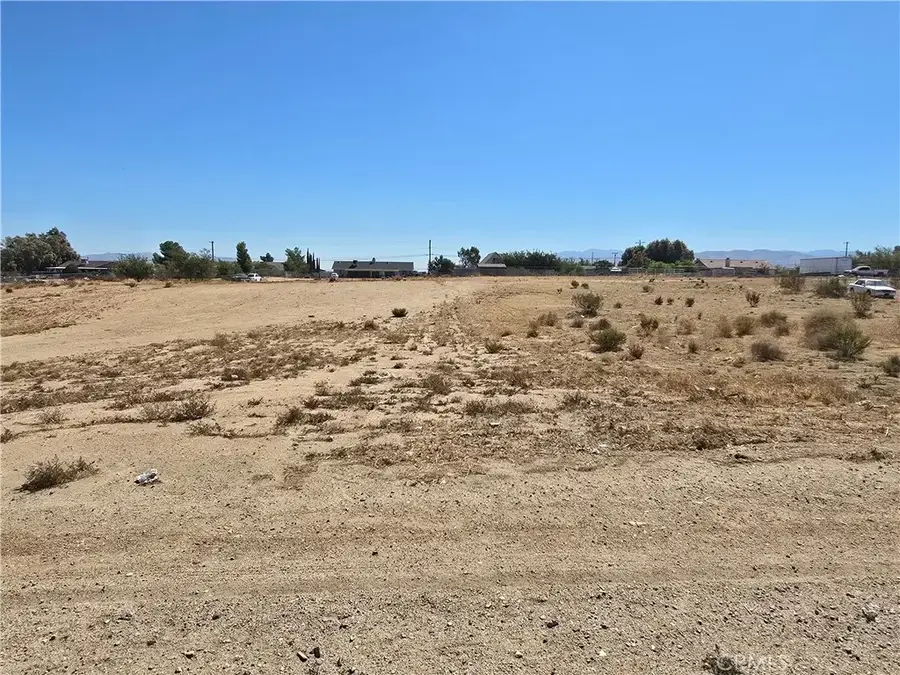 11407 Hesperia, Hesperia, CA 92344 - #2