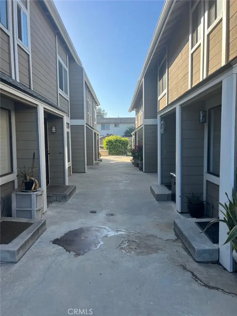 1162 Sycamore, Tustin, CA 92780 - #2