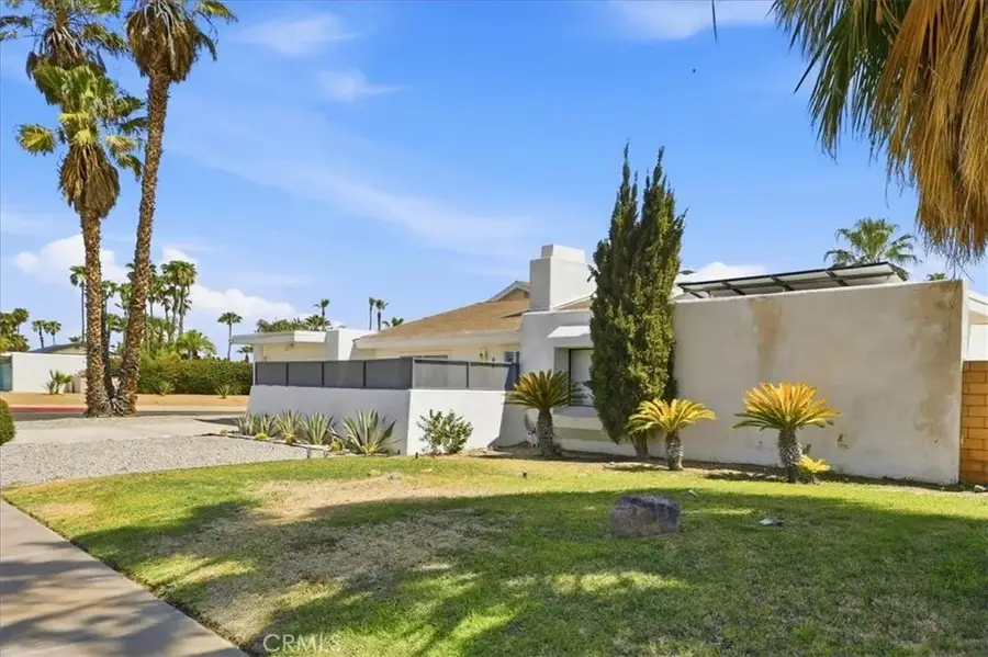 985 E El Cid, Palm Springs, CA 92262 - #2