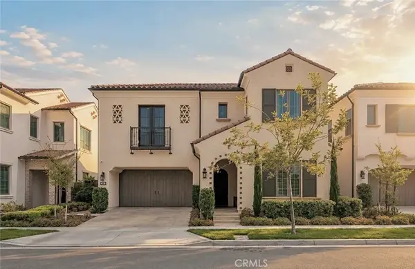 128 Roscomare, Irvine, CA 92602