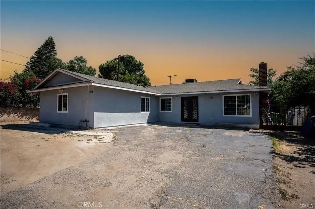 13092 Maclay, Sylmar, CA 91342 - #1