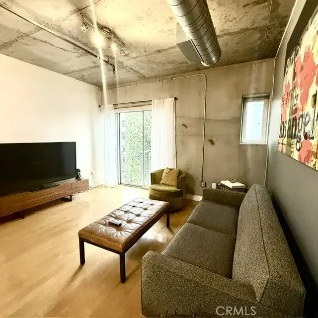 645 W 9th #425, Los Angeles, CA 90015 - #2