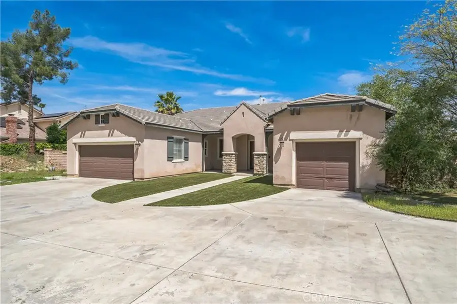 2 Villa Roma, Lake Elsinore, CA 92532 - #2
