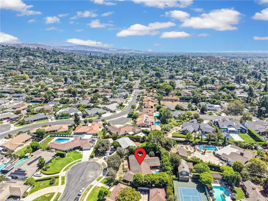 1112 Charwood Lane, North Tustin, CA 92705 - #3