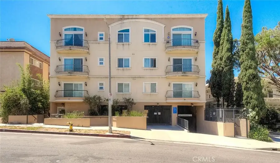 971 S St Andrews Place #101, Los Angeles, CA 90019 - #2