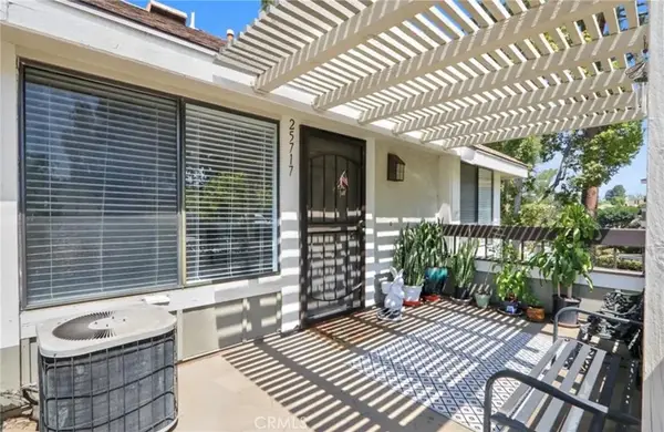 25717 Sycamore Pointe, Lake Forest, CA 92630