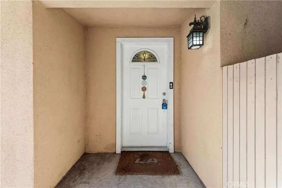 6790 El Cajon Dr, Riverside, CA 92504 - #3