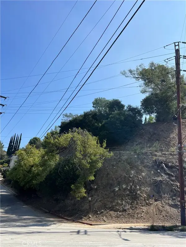 996 Rockdale, Los Angeles, CA 90041