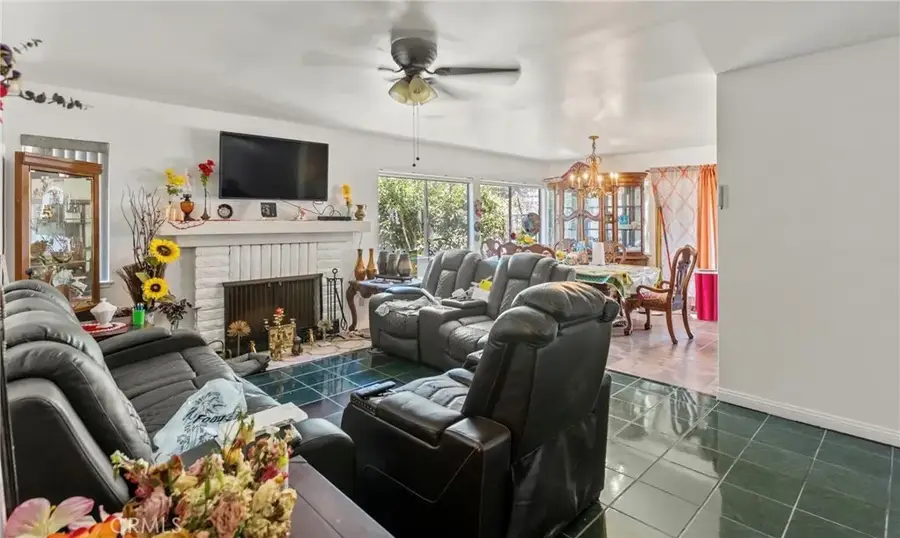 4267 Baggett, Riverside, CA 92505 - #3