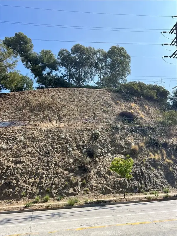 988 Rockdale, Los Angeles, CA 90041